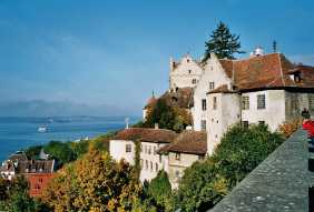 Blick auf die Meersburg mit F&auml;hre